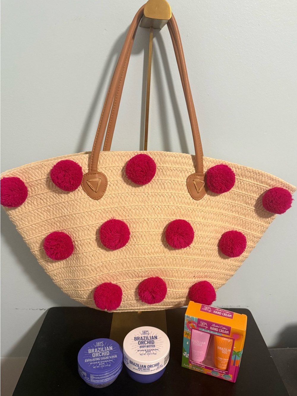 Luxury Spa bundle with Straw Tote Bag with Pink Pom-Poms! 🥰🥰